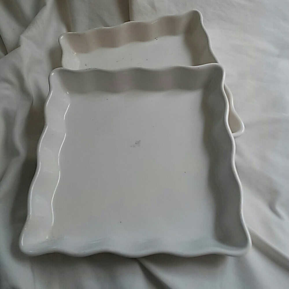 White Glass trays